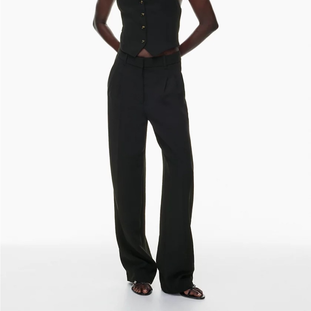 Aritzia Effortless Pant - 0